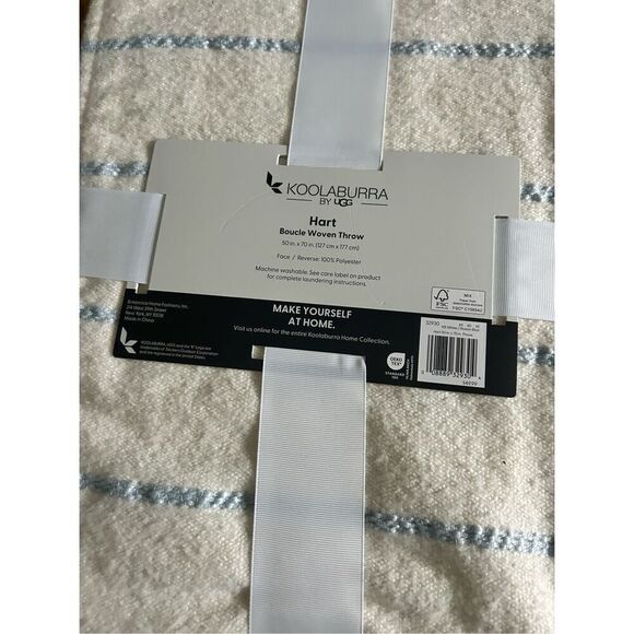 Ugg Koolaburra Throw Blanket Woven White Blue Striped Tassels 50” x 70” New - Picture 5 of 6